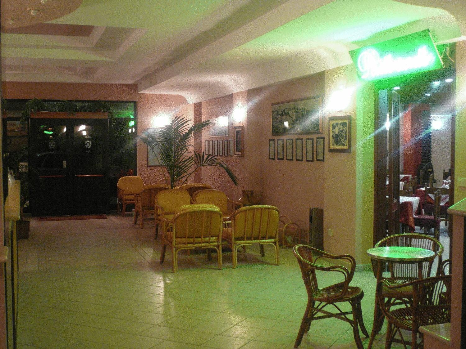 Hotel Virgilio โตรเปอา ภายนอก รูปภาพ